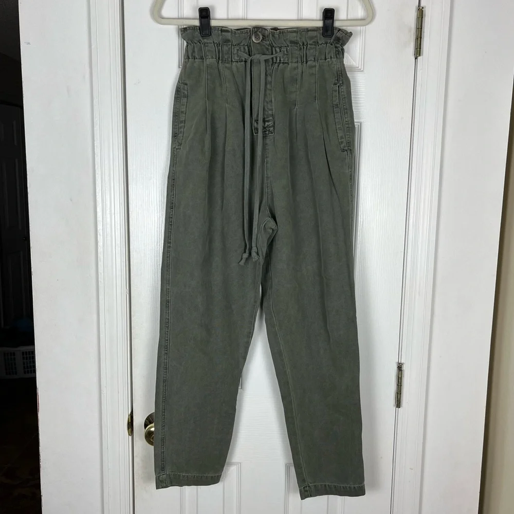Free People Margate High Rise Paper Bag Pleated Trouser - Picture 3 of 12